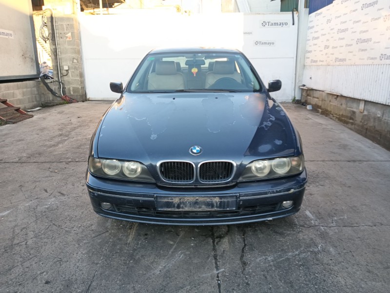 bmw 5 (e39) del año 2003