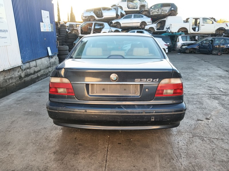 bmw 5 (e39) del año 2003