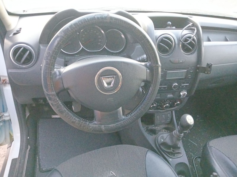 dacia duster (hs_) del año 2014
