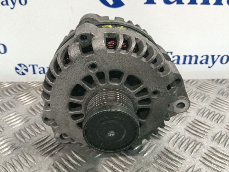 Recambio de alternador para ssangyong rodius referencia OEM IAM A1621543802  