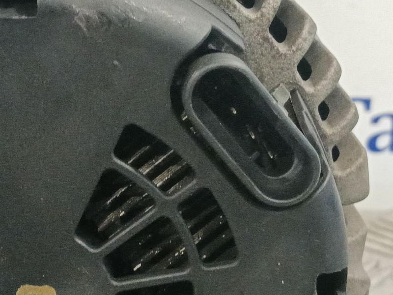 Recambio de alternador para ssangyong rodius referencia OEM IAM A1621543802  