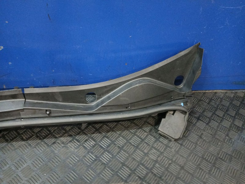 Recambio de moldura para mazda cx-30 (dm, dt, ed) skyactiv-g m hybrid referencia OEM IAM DFR5507N1  
