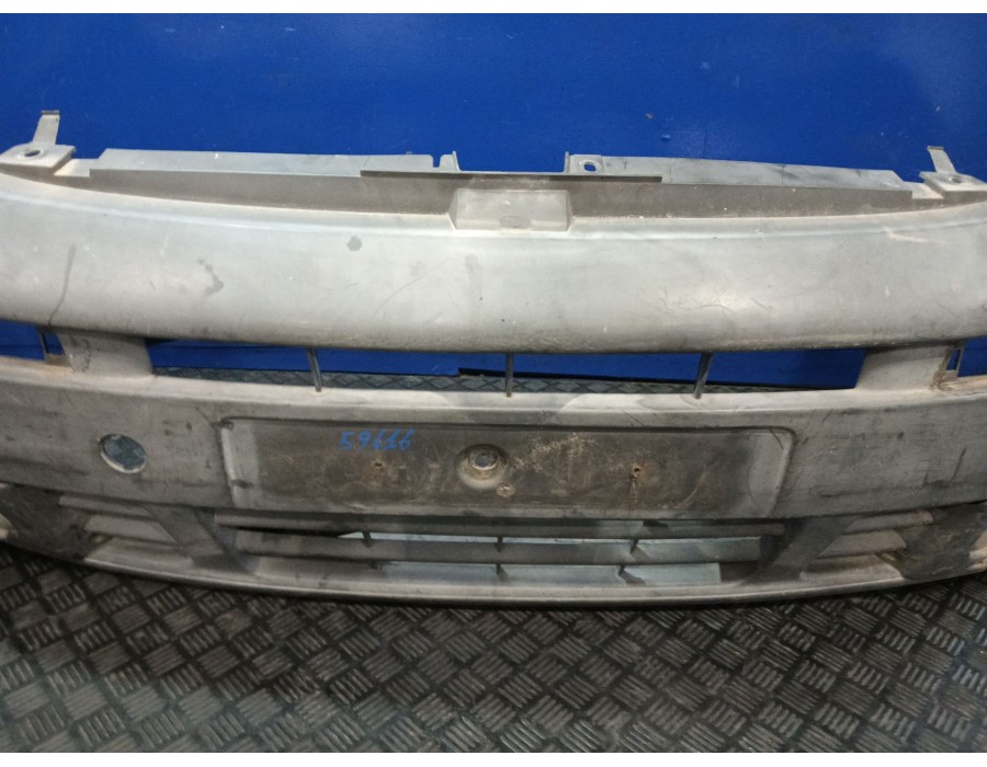 Recambio de paragolpes delantero para opel vivaro a autobús (x83) 1.9 dti (f7, j7, a07) referencia OEM IAM   