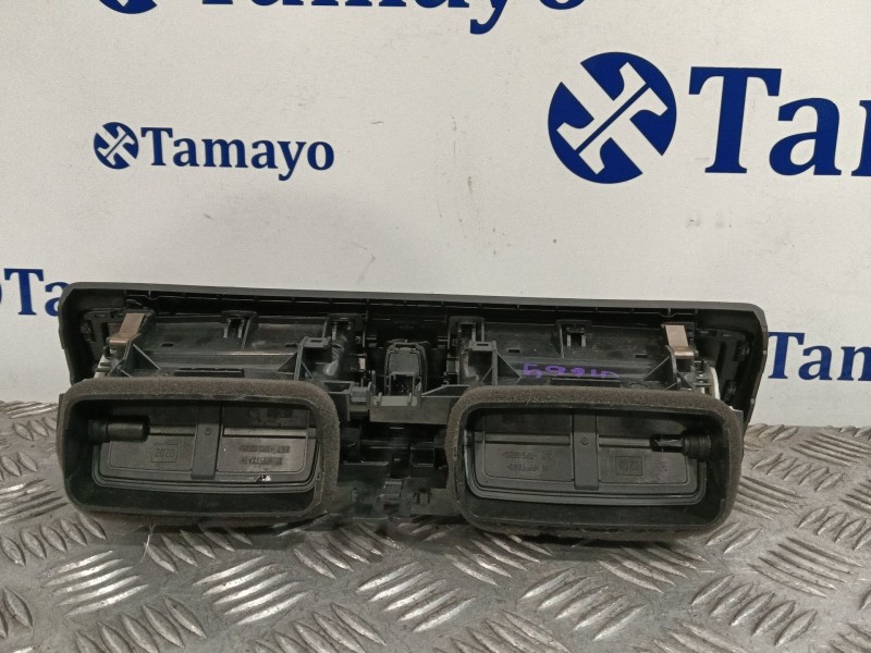 Recambio de rejilla aireadora para bmw 1 (f21) 118 d referencia OEM IAM 931794404 523979K11 