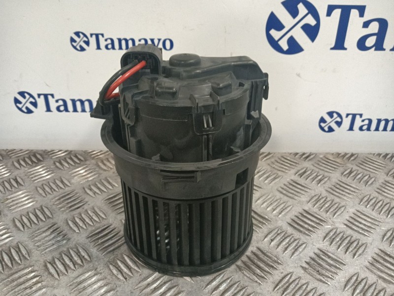 Recambio de motor calefaccion para peugeot 2008 (--.2013) 1.2 12v e-thp referencia OEM IAM T1013140A  