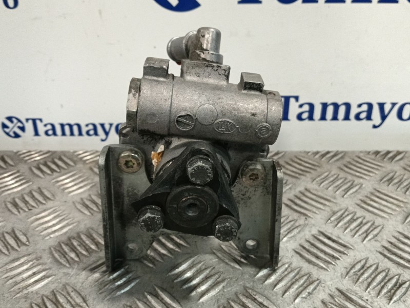 Recambio de bomba direccion para bmw 3 (e46) 330 i referencia OEM IAM LH2110052  