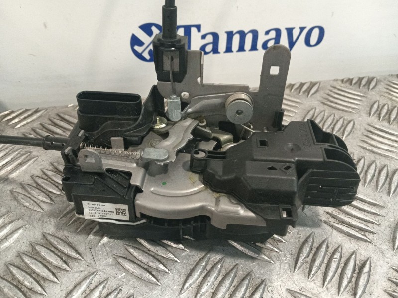 Recambio de cerradura puerta delantera derecha para volvo v40 hatchback (525) d3 referencia OEM IAM 933374110 31440390 