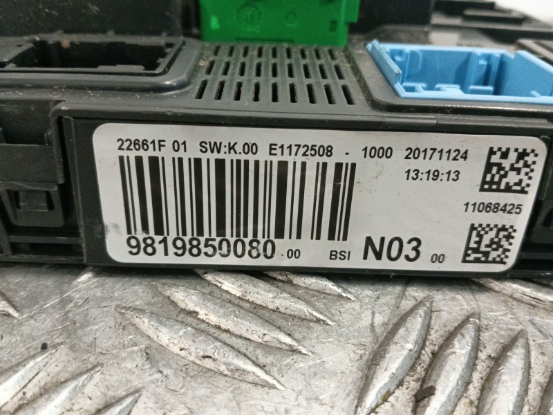 Recambio de caja reles / fusibles para peugeot 2008 (--.2013) 1.2 12v e-thp referencia OEM IAM 9819850080 E1172508 