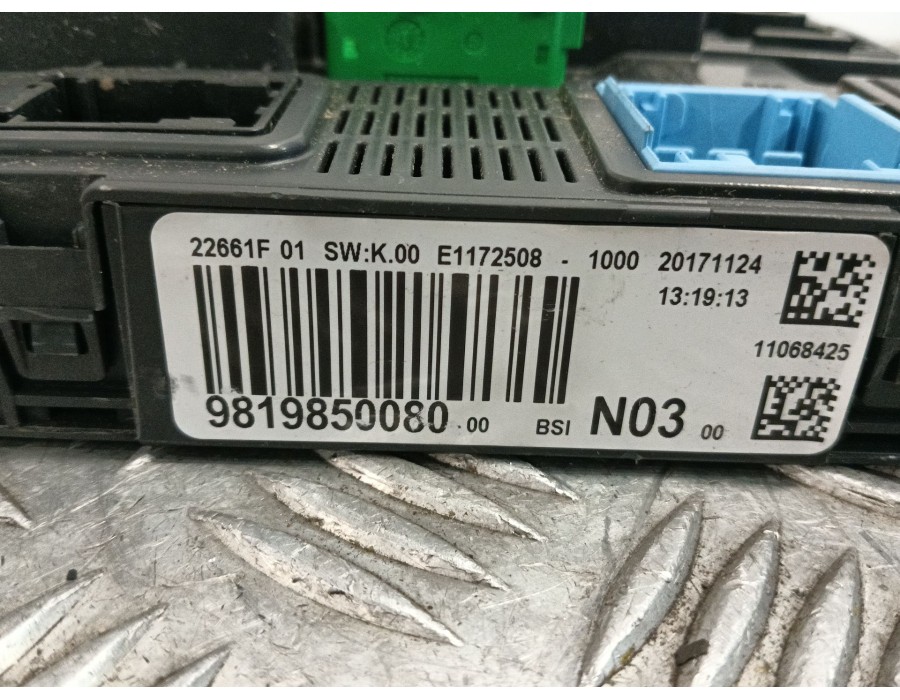 Recambio de caja reles / fusibles para peugeot 2008 (--.2013) 1.2 12v e-thp referencia OEM IAM 9819850080 E1172508 