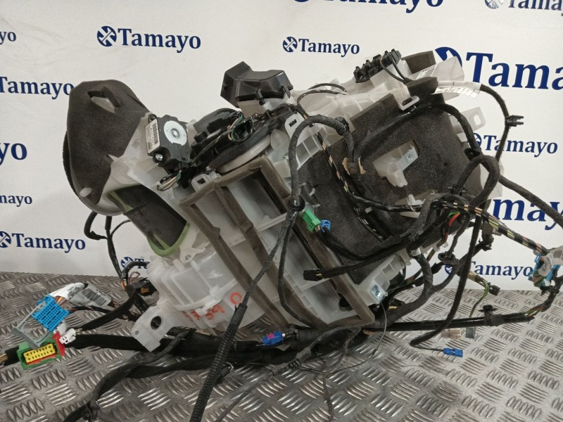 Recambio de calefaccion entera normal para peugeot 2008 (--.2013) 1.2 12v e-thp referencia OEM IAM 981522988003  