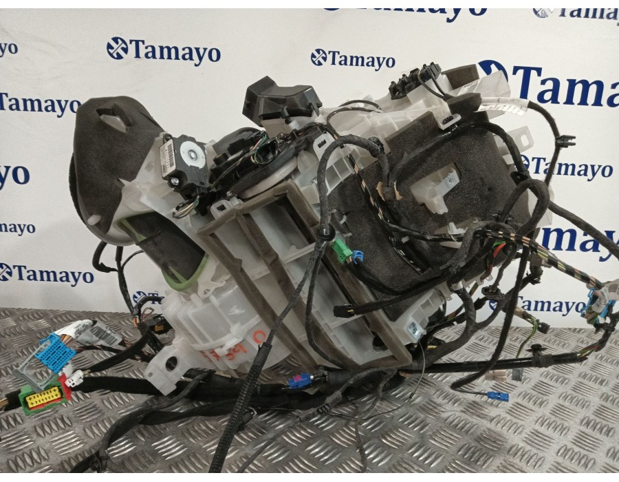 Recambio de calefaccion entera normal para peugeot 2008 (--.2013) 1.2 12v e-thp referencia OEM IAM 981522988003  