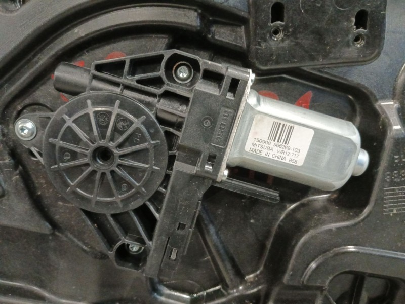 Recambio de elevalunas delantero derecho para volvo v40 hatchback (525) d3 referencia OEM IAM 31276216 3359381 966269103
