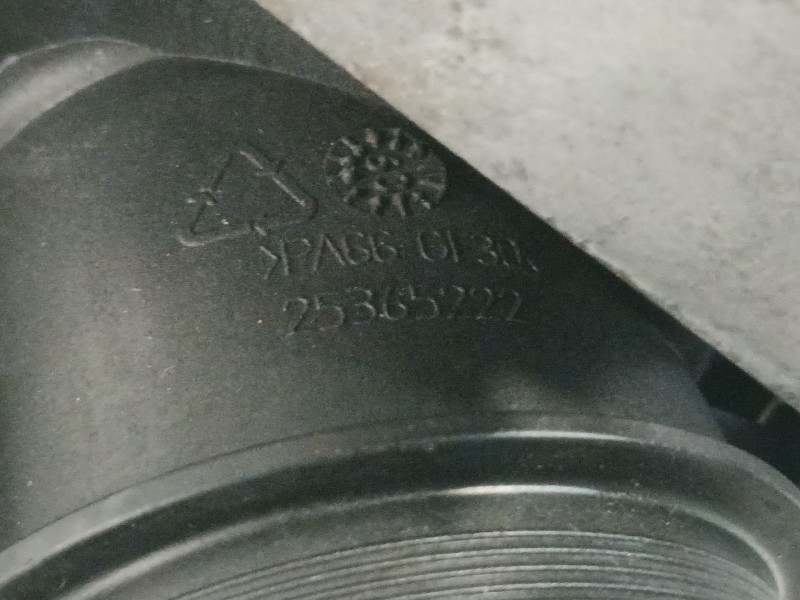 Recambio de caja mariposa para citroën xsara picasso referencia OEM IAM 25365222  
