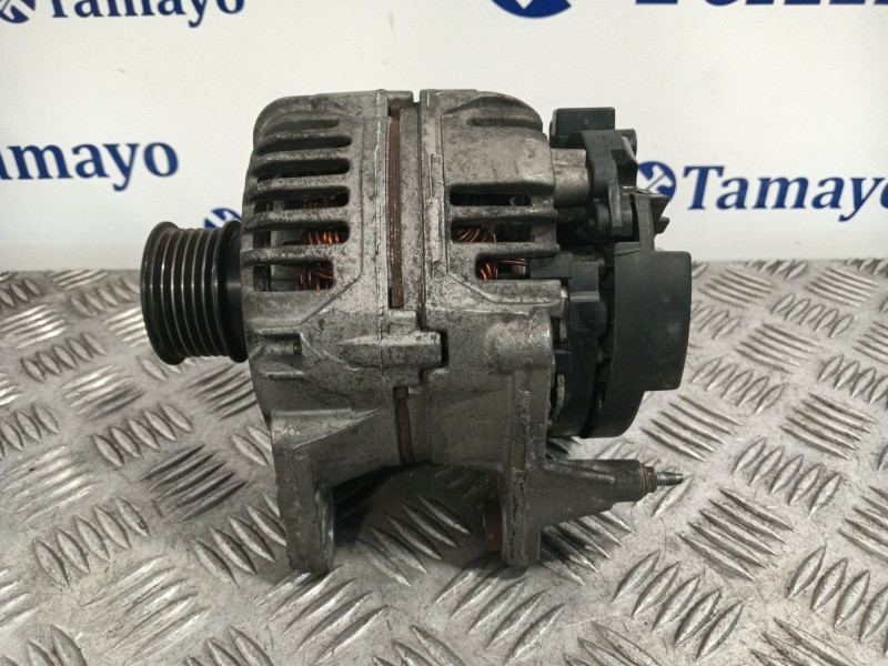 Recambio de alternador para seat ibiza (6k1) referencia OEM IAM 037903025L 0124315005 