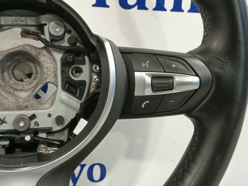 Recambio de volante para bmw 1 (f21) 118 d referencia OEM IAM 308756787N77 SW785041303 