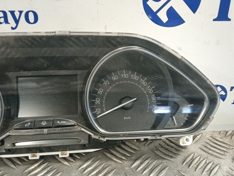 Recambio de cuadro instrumentos para peugeot 2008 (--.2013) 1.2 12v e-thp referencia OEM IAM 982470738000 E137SWL41100 
