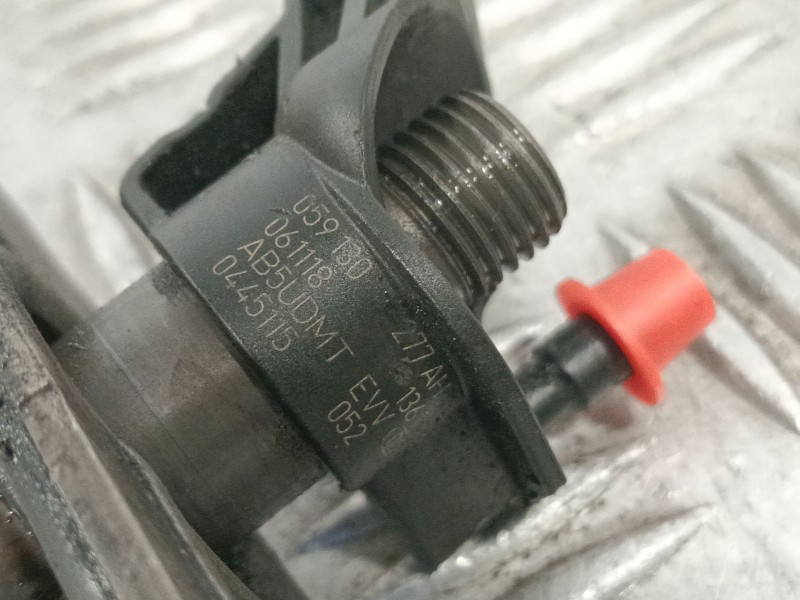 Recambio de inyector para audi q7 (4lb) 3.0 tdi quattro referencia OEM IAM 059130277AH 0445115052 