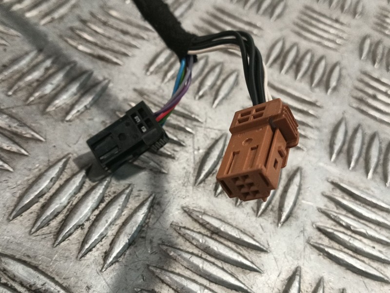 Recambio de retrovisor derecho para peugeot 208 i (ca_, cc_) 1.6 referencia OEM IAM 232673078  