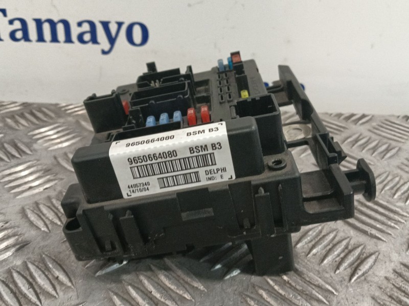Recambio de caja reles / fusibles para peugeot 307 (3a/c) 1.6 16v referencia OEM IAM 9650664080  