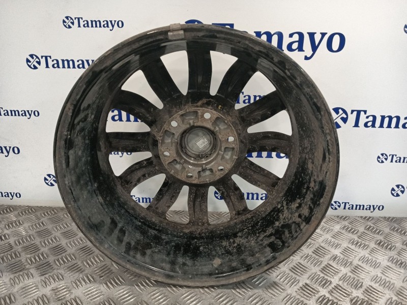 Recambio de llanta para kia carnival referencia OEM IAM 532910-4D500  