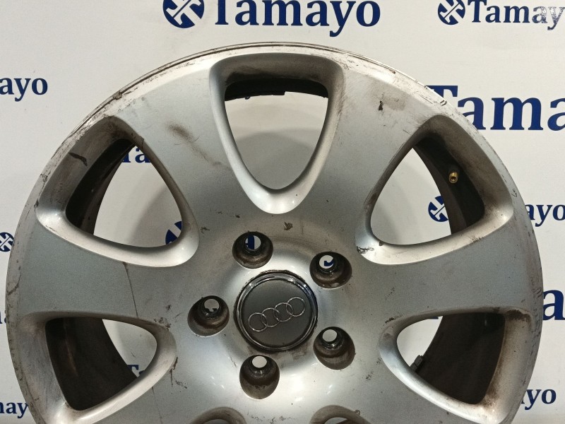 Recambio de llanta para audi q7 (4lb) 3.0 tdi quattro referencia OEM IAM 4L0601025E  