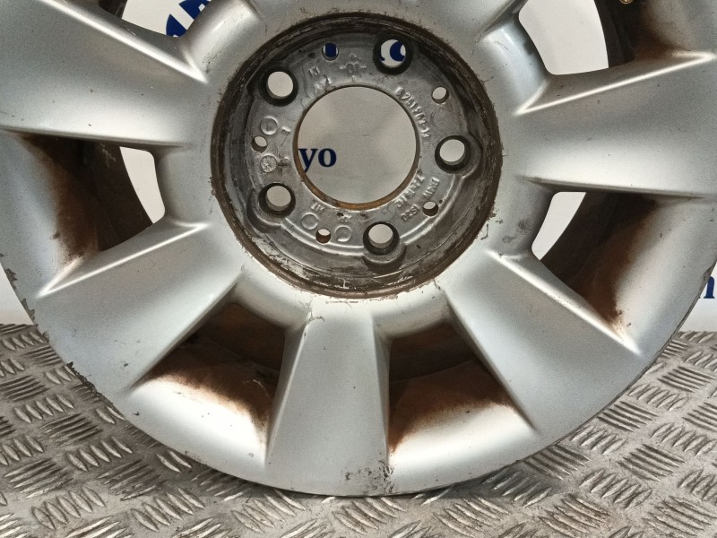 Recambio de llanta para bmw 5 (e39) 520 i referencia OEM IAM 6751763-10  
