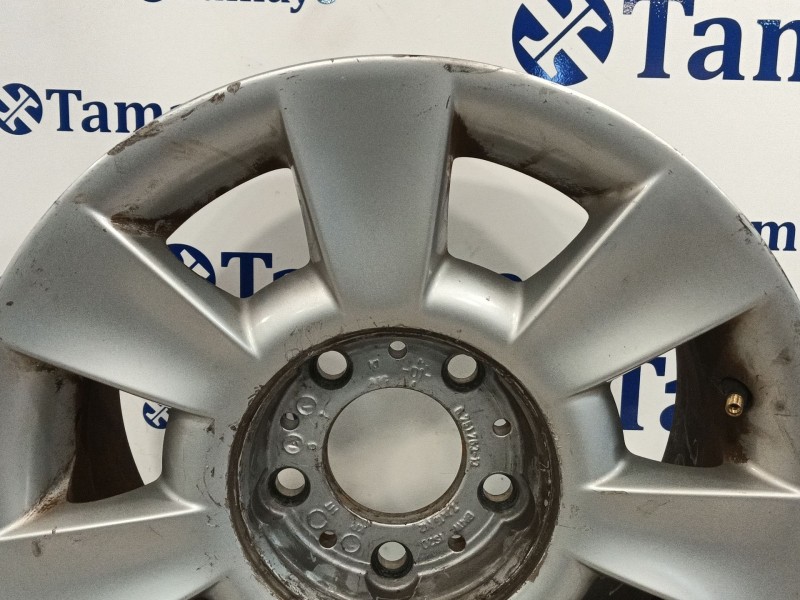 Recambio de llanta para bmw 5 (e39) 520 i referencia OEM IAM 6751763-10  