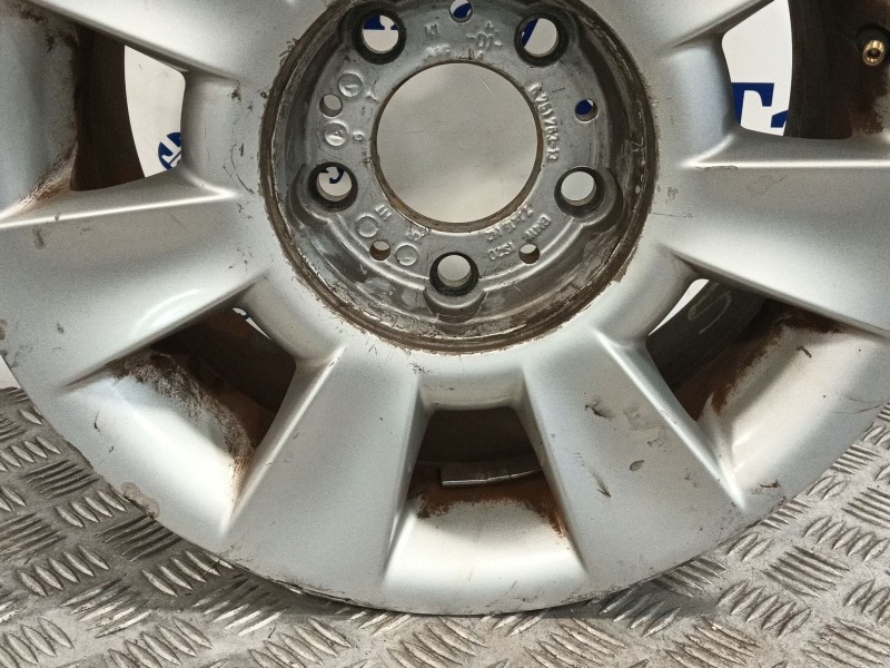 Recambio de llanta para bmw 5 (e39) 520 i referencia OEM IAM 6751763-10  