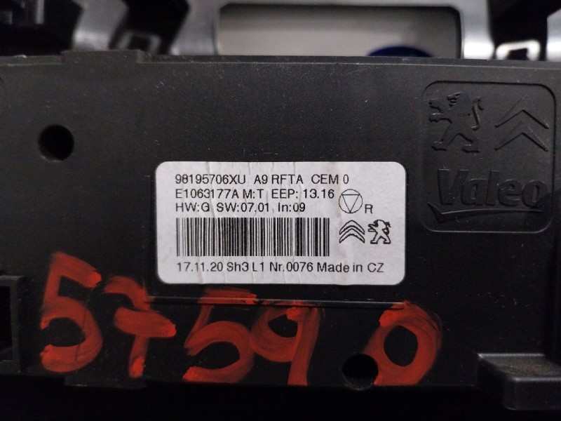 Recambio de mando climatizador para peugeot 2008 (--.2013) 1.2 12v e-thp referencia OEM IAM 98195706XU  