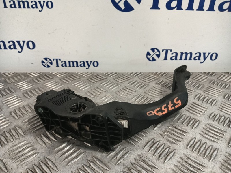Recambio de pedal acelerador para peugeot 2008 (--.2013) 1.2 12v e-thp referencia OEM IAM 6PV00994941 9671433780 