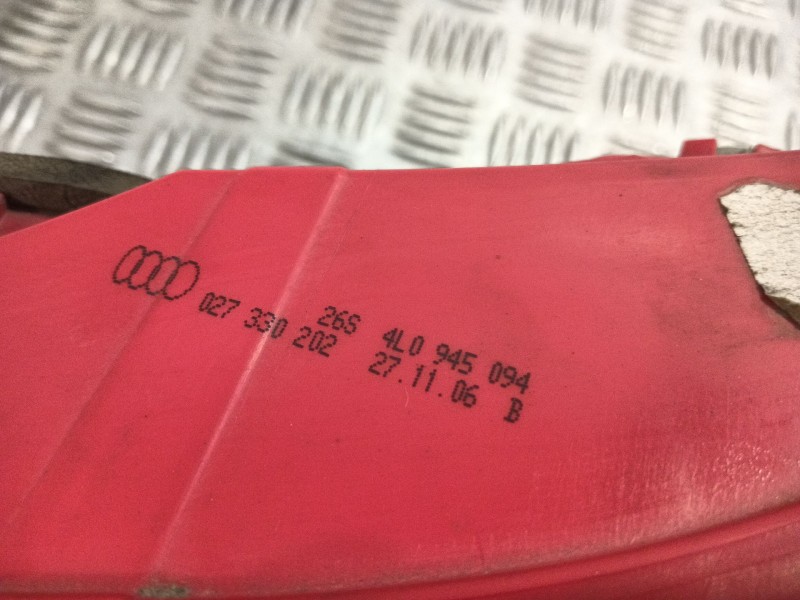 Recambio de piloto trasero derecho para audi q7 (4lb) 3.0 tdi quattro referencia OEM IAM 4L0945094  
