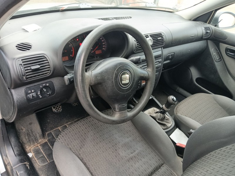 seat toledo ii (1m2) del año 2004