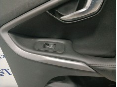 Recambio de guarnecido puerta trasera derecha para volvo v40 hatchback (525) d3 referencia OEM IAM 39841321 01303818Y555  2