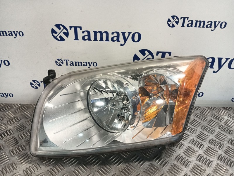 Recambio de faro izquierdo para dodge caliber 2.0 referencia OEM IAM UPMD55GF10  
