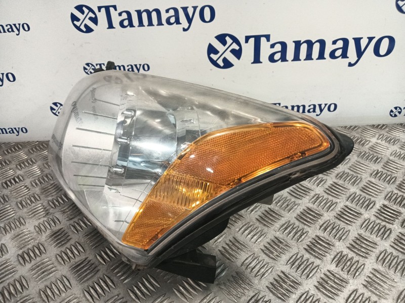 Recambio de faro izquierdo para dodge caliber 2.0 referencia OEM IAM UPMD55GF10  