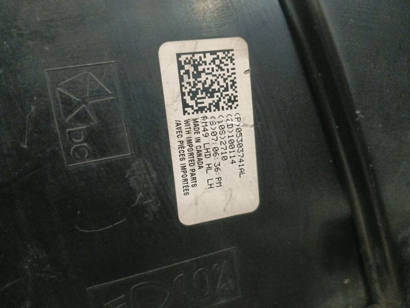 Recambio de faro izquierdo para dodge caliber 2.0 referencia OEM IAM UPMD55GF10  