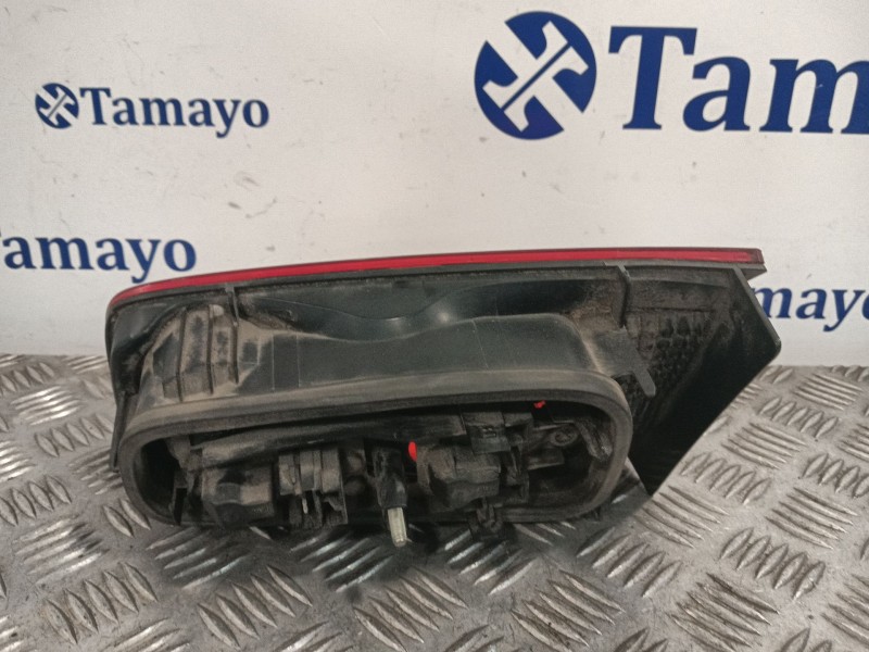 Recambio de piloto trasero izquierdo interior para renault laguna ii (bg0) 1.6 16v referencia OEM IAM B74PH2  