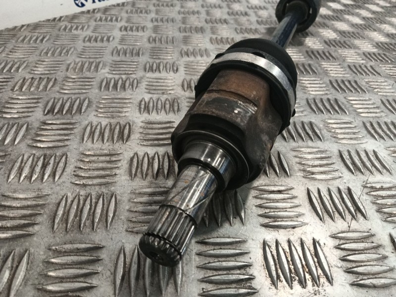 Recambio de transmision delantera derecha para renault laguna ii grandtour (kg0/1_) 1.9 dci (kg0g) referencia OEM IAM   