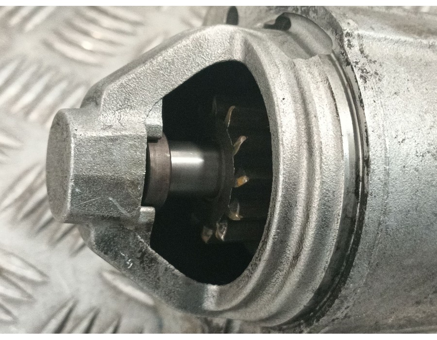 Recambio de motor arranque para peugeot 308 i (4a_, 4c_) 1.6 hdi referencia OEM IAM M000T22472 966401698000 