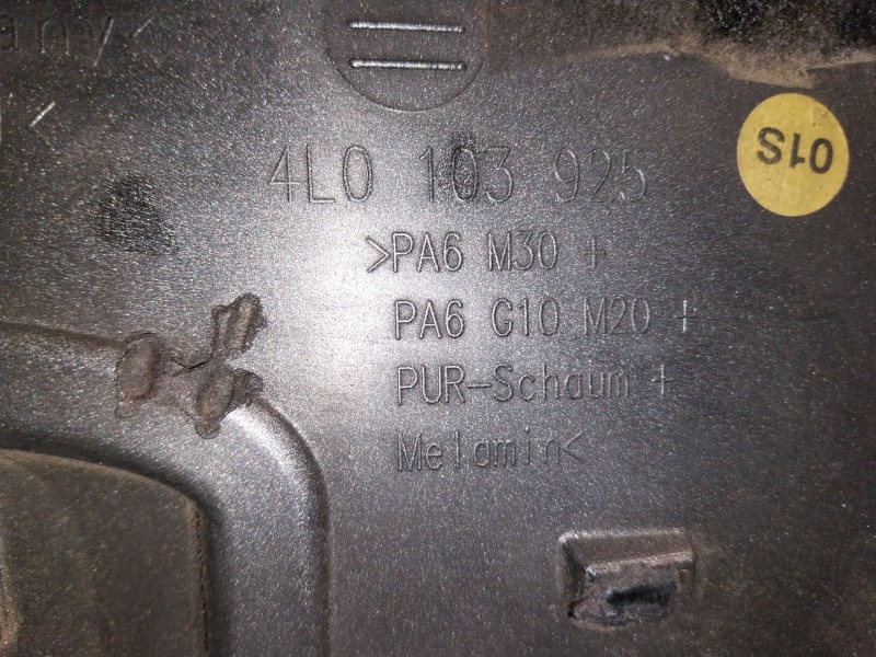 Recambio de tapa motor para audi q7 (4lb) 3.0 tdi quattro referencia OEM IAM 4LO103925  