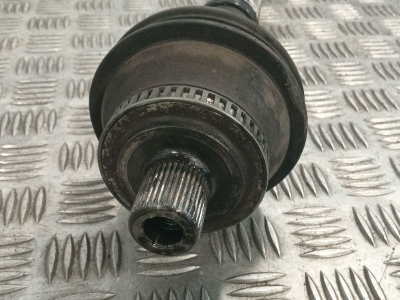 Recambio de transmision delantera izquierda para audi a6 c5 (4b2, 4b4) 1.9 tdi referencia OEM IAM 4B0407271BA  