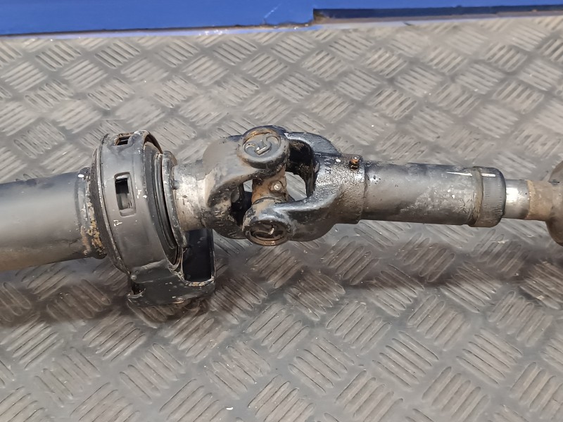 Recambio de transmision central para ssangyong rexton 2.7 turbodiesel cat referencia OEM IAM 3320008B10  