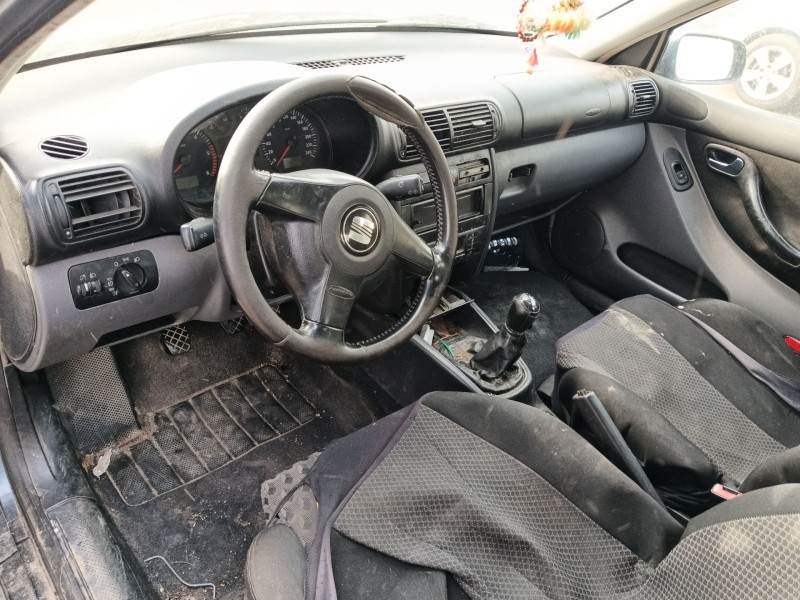 seat leon (1m1) del año 2001