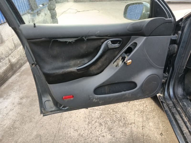 seat leon (1m1) del año 2001