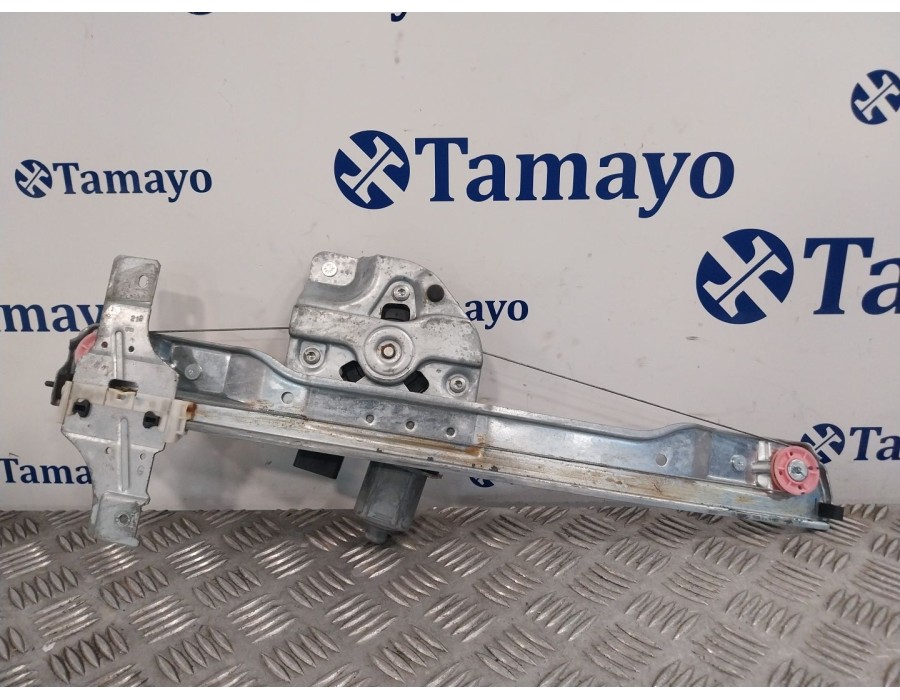 Recambio de elevalunas delantero izquierdo para peugeot 208 i (ca_, cc_) 1.6 referencia OEM IAM A002C501 9673153280 51894F