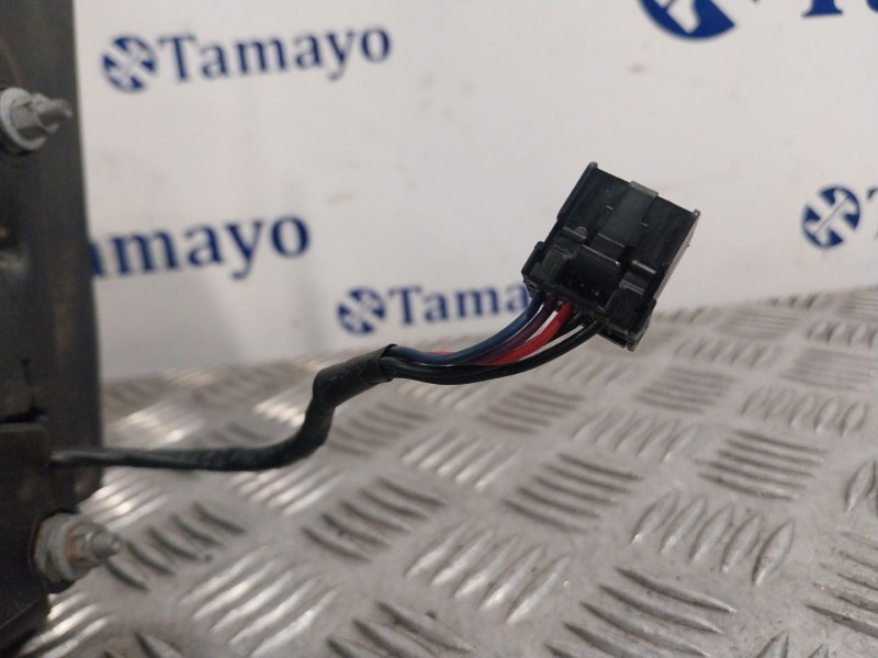 Recambio de retrovisor derecho para dodge caliber 2.0 referencia OEM IAM E13011074 E13021074 