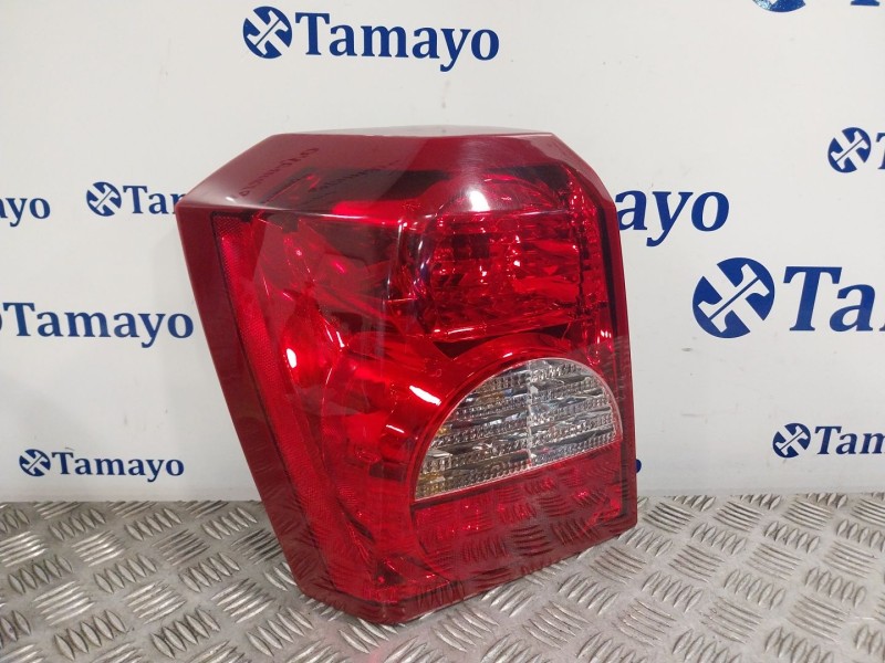 Recambio de piloto trasero izquierdo para dodge caliber 2.0 referencia OEM IAM   