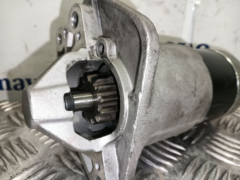 Recambio de motor arranque para dacia duster (hs_) 1.5 dci referencia OEM IAM   