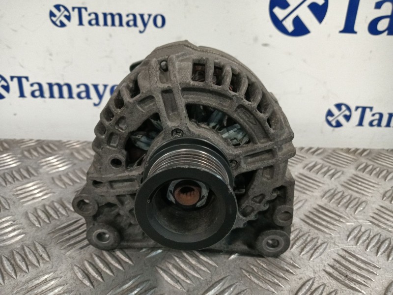 Recambio de alternador para volkswagen polo iv (9n_, 9a_) 1.4 16v referencia OEM IAM 037903025M 0124325013 