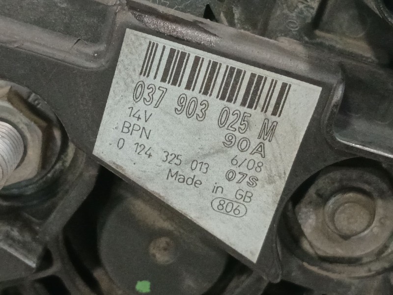 Recambio de alternador para volkswagen polo iv (9n_, 9a_) 1.4 16v referencia OEM IAM 037903025M 0124325013 